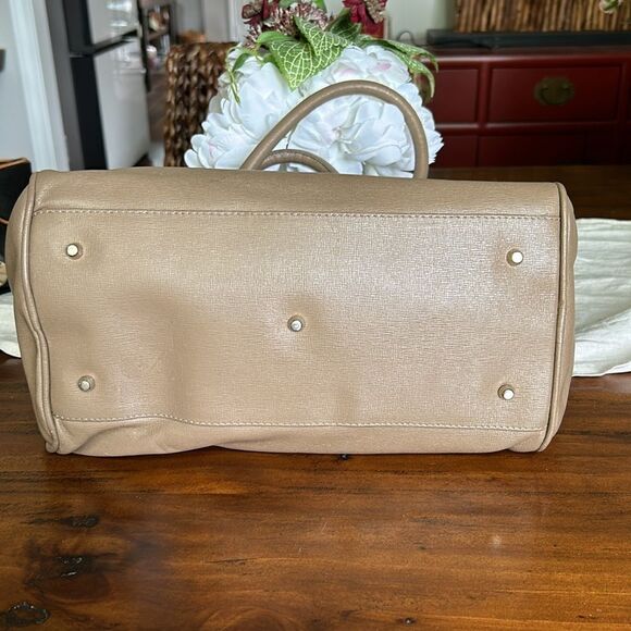 FURLA hand bag impeccable condition light tan color - Picture 5 of 12